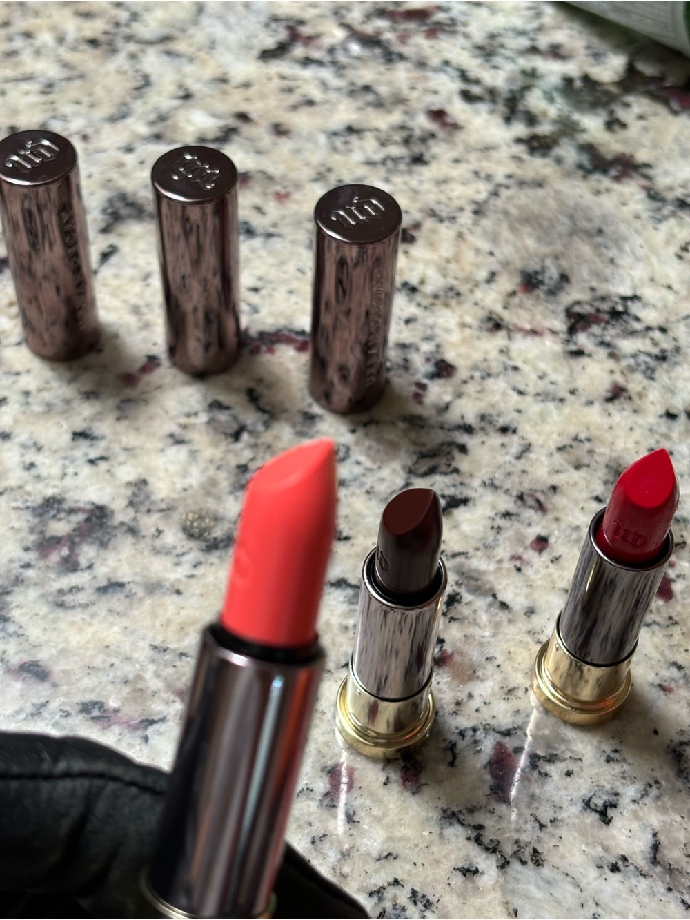 ✨New 3 Pc✨Urban Decay Trio Lipstick Set — Snitch, Disturbed, 714 - Picture 5 of 10